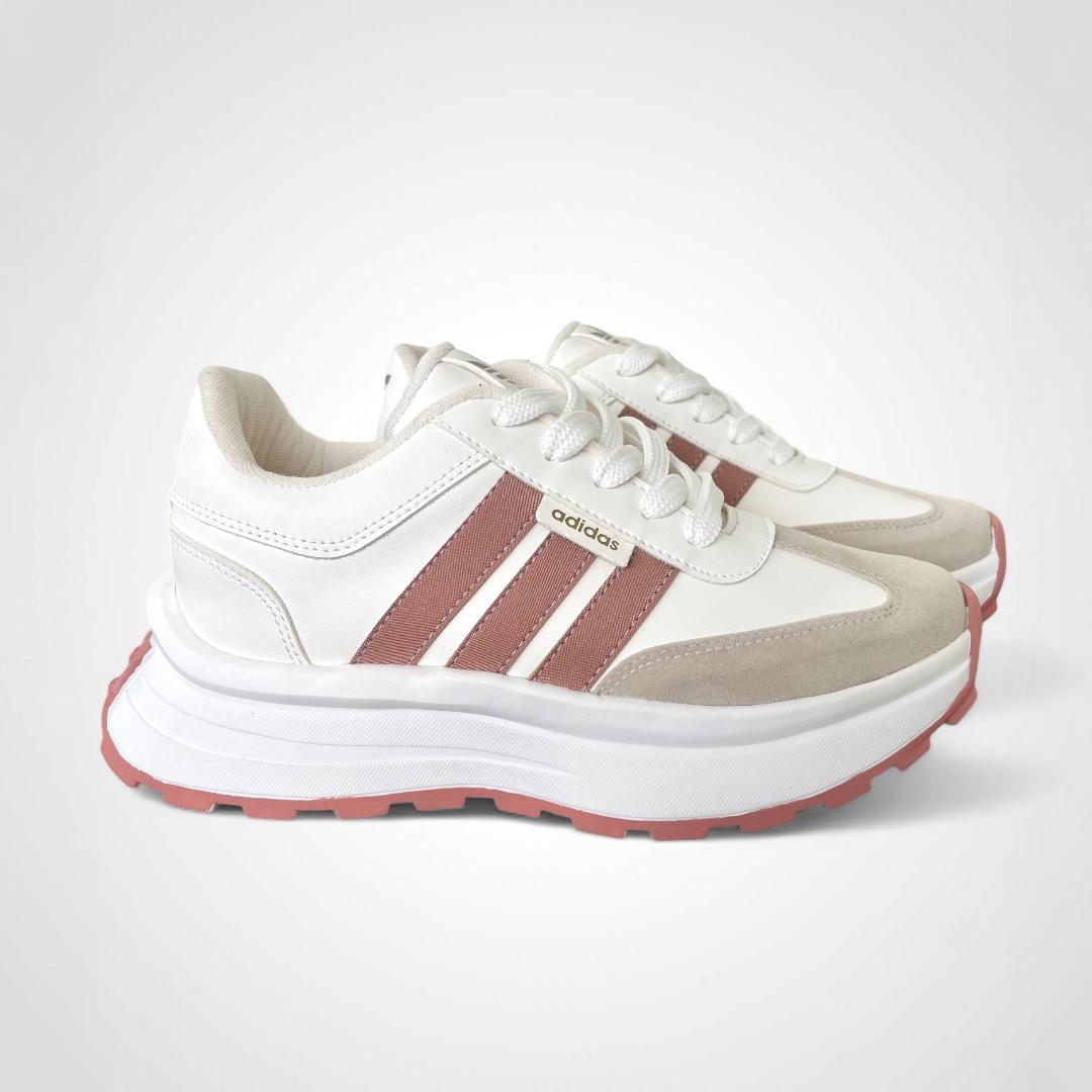 Adidas Moris